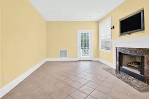 75 Wood St, Bristol, RI 02809 - Photo 20