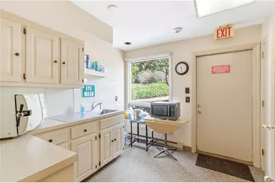 24 Salt Pond Road #D7, South Kingstown, RI 02879 - Photo 10