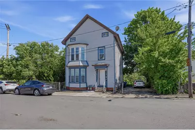 6 Bloomingdale Avenue, Pawtucket, RI 02860 - Photo 18