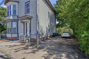 6 Bloomingdale Ave, Pawtucket, RI 02860 - Photo 16