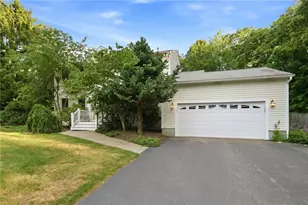 151 Rome Dr, Cranston, RI 02921 - Photo 4