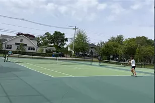 70 Carroll Ave, Newport, RI 02840 - Photo 14