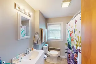23 Iona St, Providence, RI 02908 - Photo 10