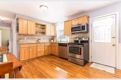 6 Christopher Street, South Kingstown, RI 02879 - Photo 12