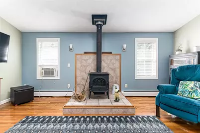 6 Christopher Street, South Kingstown, RI 02879 - Photo 4
