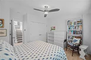 26 Narragansett Ave, Newport, RI 02840 - Photo 18