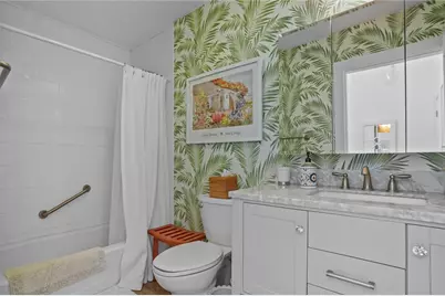 26 West Narragansett Avenue #4, Newport, RI 02840 - Photo 14