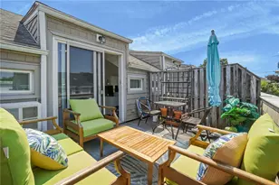 26 Narragansett Ave, Newport, RI 02840 - Photo 24