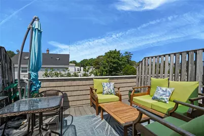 26 West Narragansett Avenue #4, Newport, RI 02840 - Photo 22