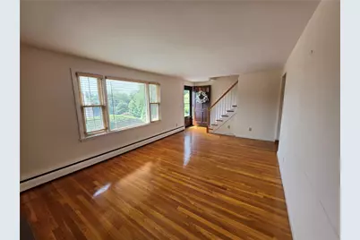 25 Linwood Street, West Warwick, RI 02893 - Photo 8