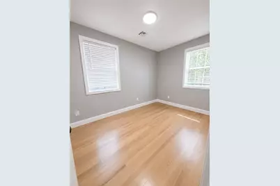31 Vandewater Street, Providence, RI 02908 - Photo 8