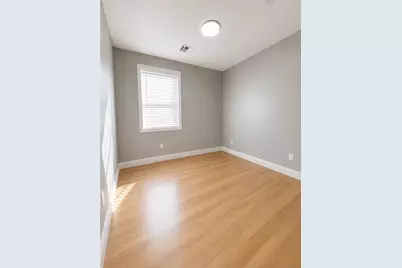 31 Vandewater Street, Providence, RI 02908 - Photo 2
