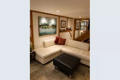 217 Fourth Street, Providence, RI 02906 - Photo 26