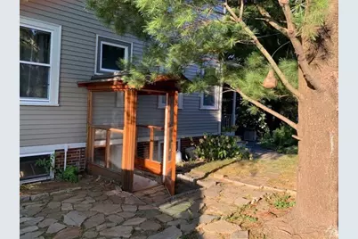 217 Fourth Street, Providence, RI 02906 - Photo 22