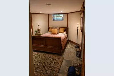 217 Fourth Street, Providence, RI 02906 - Photo 30
