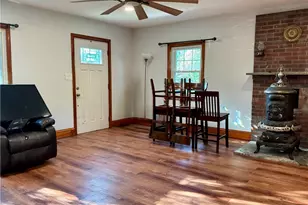 190 E Shore Dr, Exeter, RI 02822 - Photo 8