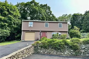 5 Browne Hill Ct, Lincoln, RI 02865 - Photo 1