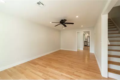31 Tucker Street, Warwick, RI 02886 - Photo 6
