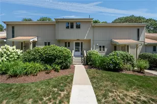 335 South Pier Road Rd, Narragansett, RI 02882 - Photo 2