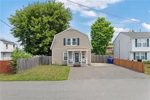 86 Mowry Ave, East Providence, RI 02914 - Photo 2