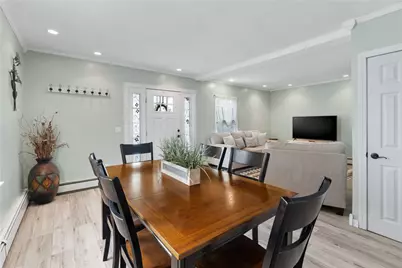 86 Mowry Avenue, East Providence, RI 02914 - Photo 14