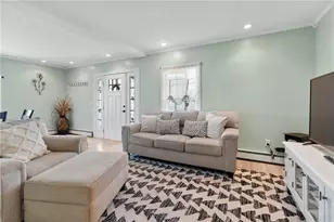 86 Mowry Ave, East Providence, RI 02914 - Photo 10