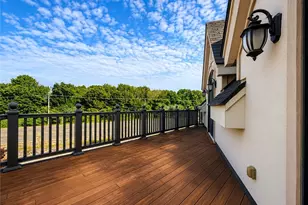 1000 Chapel View Blvd, Cranston, RI 02920 - Photo 26