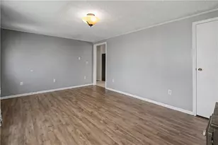 118 Duchess Rd, Cumberland, RI 02864 - Photo 4
