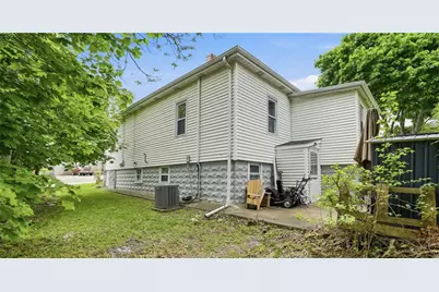 31 Yeoman Avenue, Cranston, RI 02920 - Photo 4