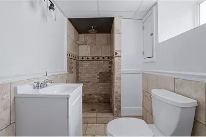 902 Main Street, West Warwick, RI 02893 - Photo 26
