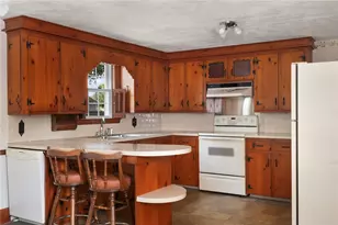 23 Fatima Dr, Bristol, RI 02809 - Photo 10