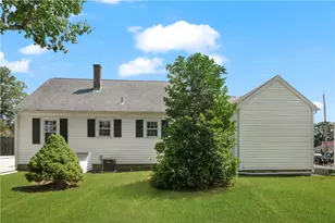 23 Fatima Dr, Bristol, RI 02809 - Photo 32