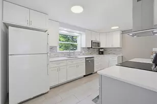 15 Austin Dr, Cumberland, RI 02864 - Photo 4