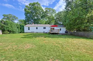 15 Austin Dr, Cumberland, RI 02864 - Photo 32