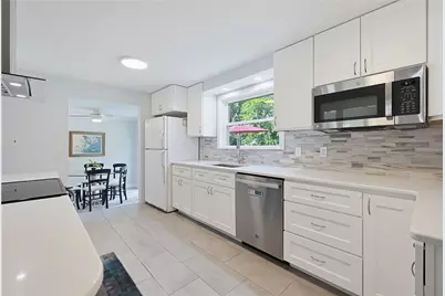 15 Austin Drive, Cumberland, RI 02864 - Photo 6
