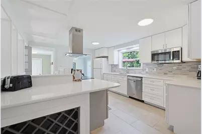 15 Austin Drive, Cumberland, RI 02864 - Photo 12