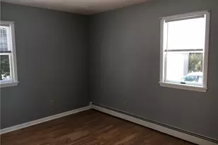 158 Slater Park Ave, Pawtucket, RI 02861 - Photo 10