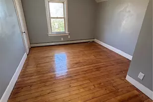 146 Pond St, Pawtucket, RI 02860 - Photo 16