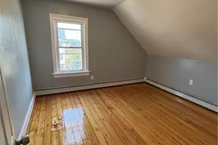 146 Pond St, Pawtucket, RI 02860 - Photo 28