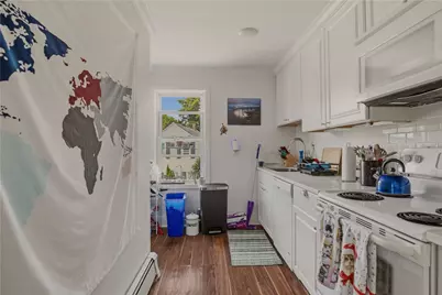 13 Hall Avenue #B, Newport, RI 02840 - Photo 8