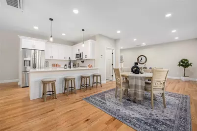 2907 Post Road #1, Warwick, RI 02886 - Photo 4