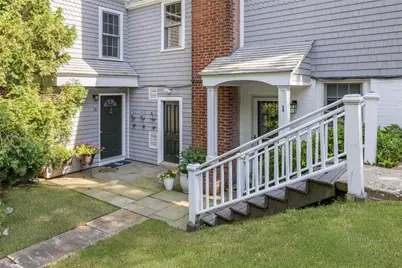44 Bliss Mine Road #10, Middletown, RI 02842 - Photo 4