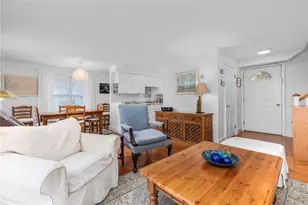 44 Bliss Mine Rd, Middletown, RI 02842 - Photo 10