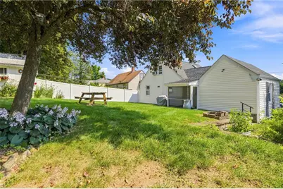74 Macarthur Road, Woonsocket, RI 02895 - Photo 30
