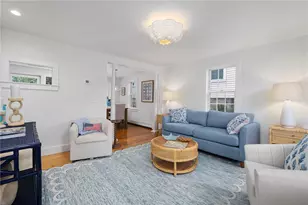 5 Tews Ct, Newport, RI 02840 - Photo 4