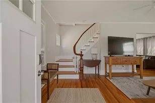 191 Third St, Newport, RI 02840 - Photo 6