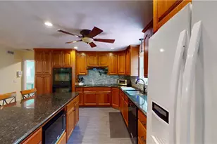 6 Forest Hill Dr, North Smithfield, RI 02896 - Photo 10