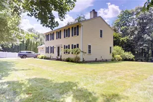 6 Forest Hill Dr, North Smithfield, RI 02896 - Photo 2