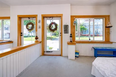 113 Beckwith Street, Cranston, RI 02910 - Photo 6