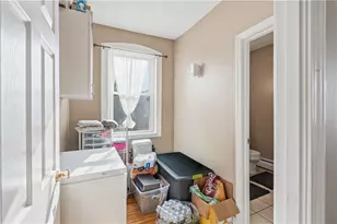 620 Killingly St, Johnston, RI 02919 - Photo 24